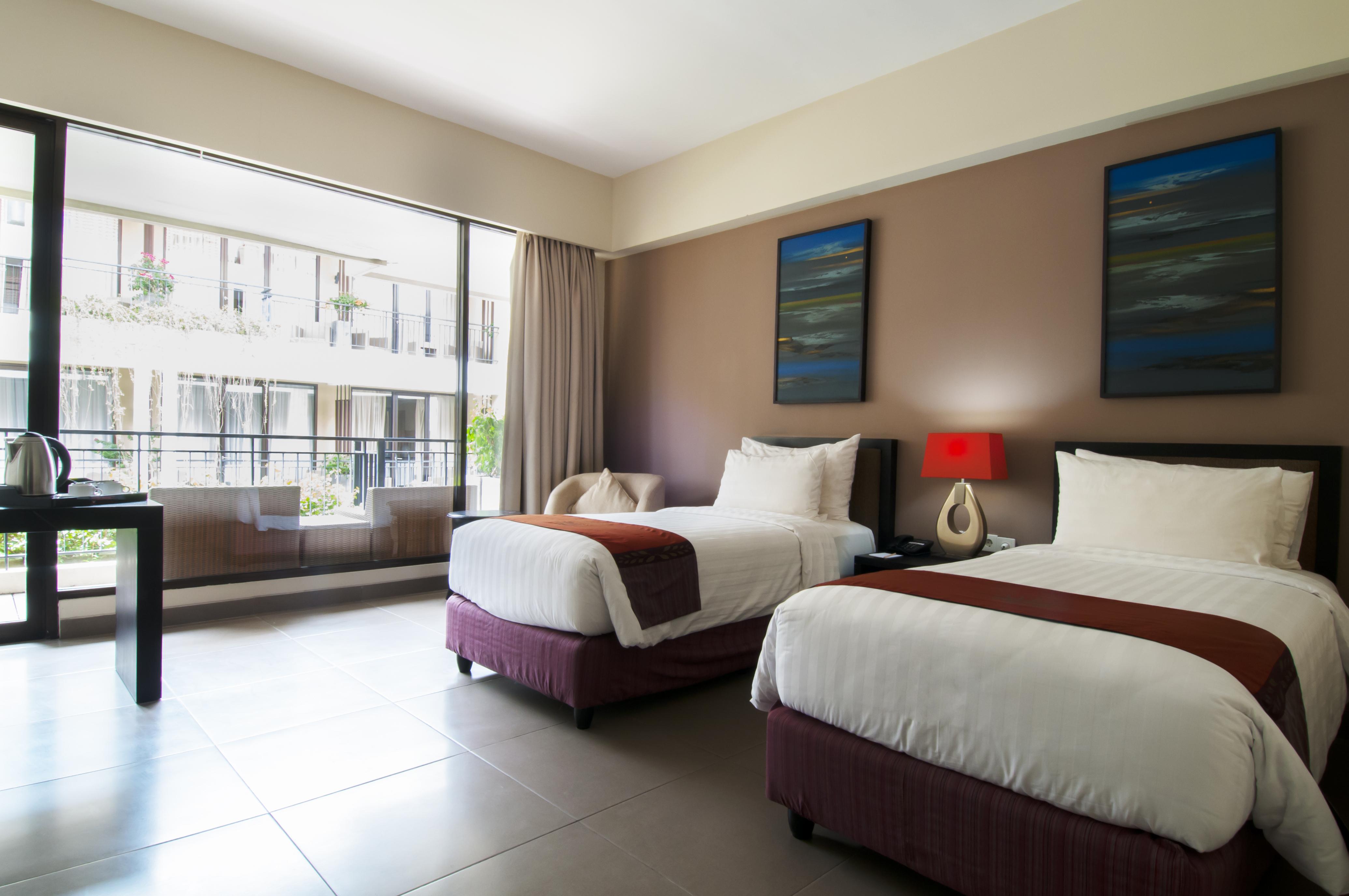 100 Sunset Kuta Hotel & Ballroom Luaran gambar