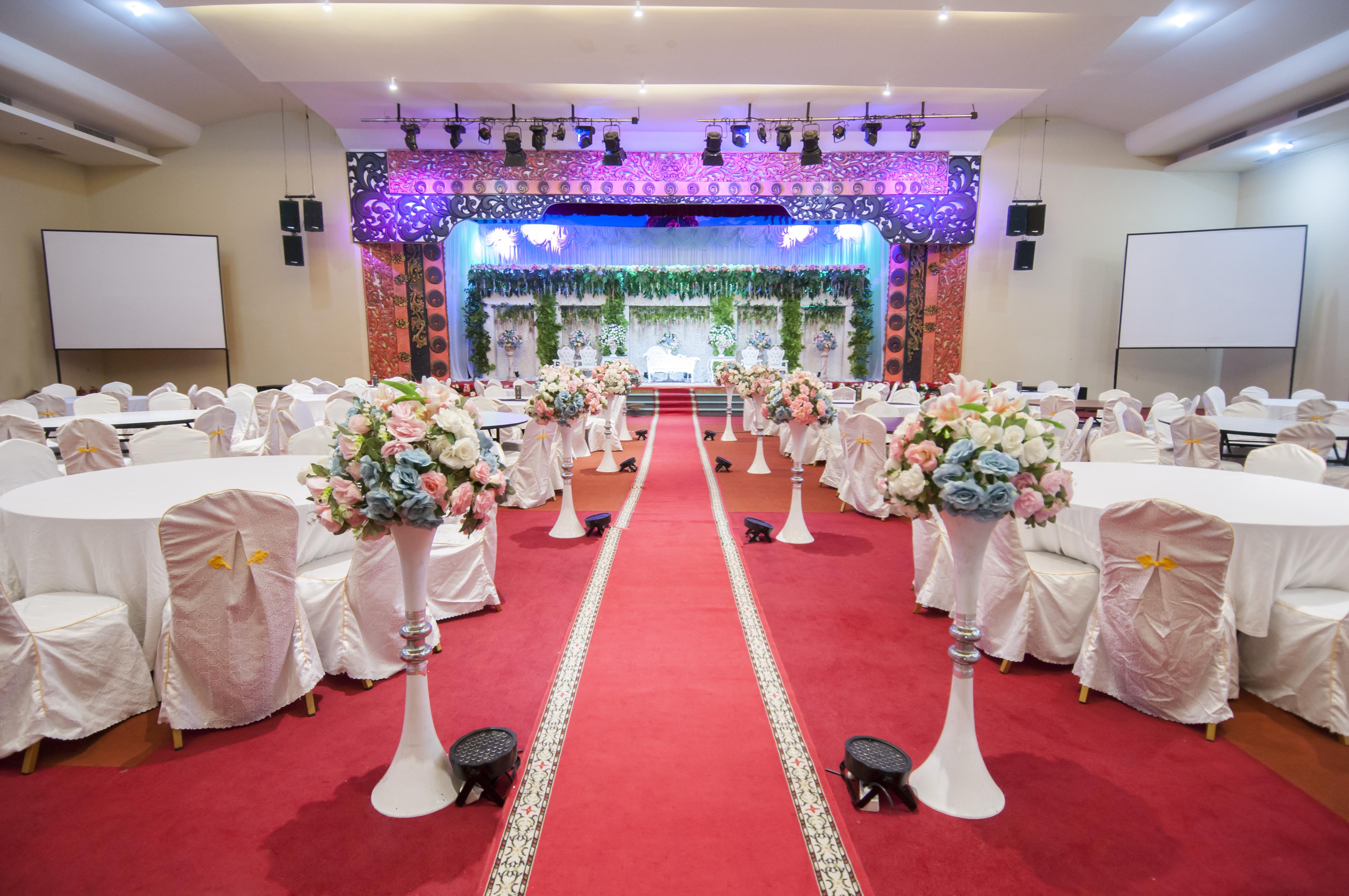 100 Sunset Kuta Hotel & Ballroom Luaran gambar