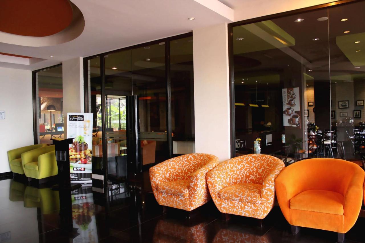 100 Sunset Kuta Hotel & Ballroom Luaran gambar