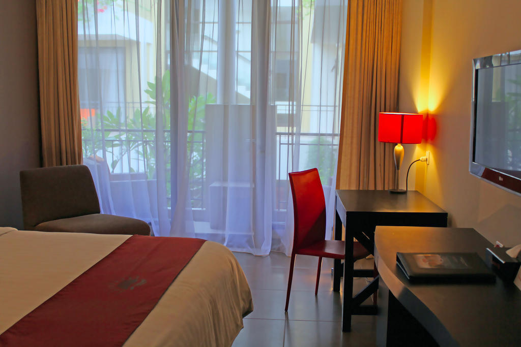 100 Sunset Kuta Hotel & Ballroom Bilik gambar