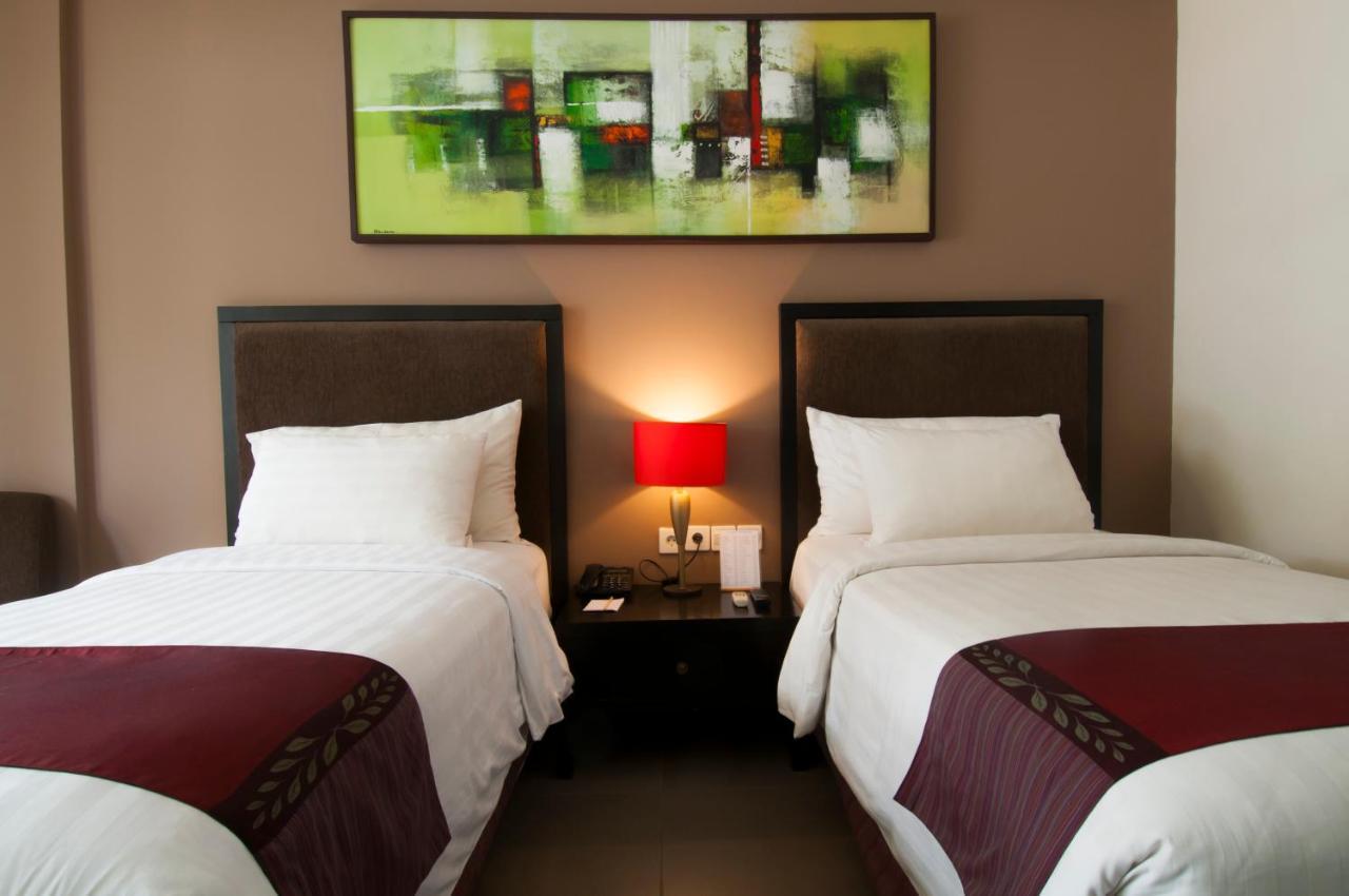 100 Sunset Kuta Hotel & Ballroom Luaran gambar